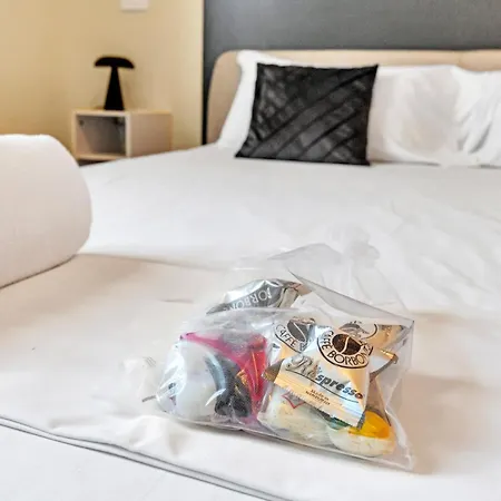アパート Classy With 2 Bedrooms ミラノ