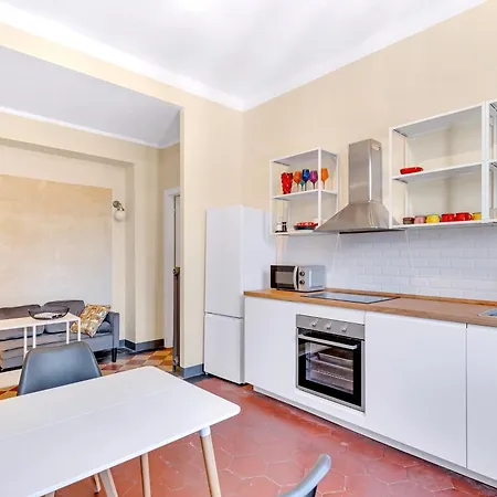 Classy With 2 Bedrooms